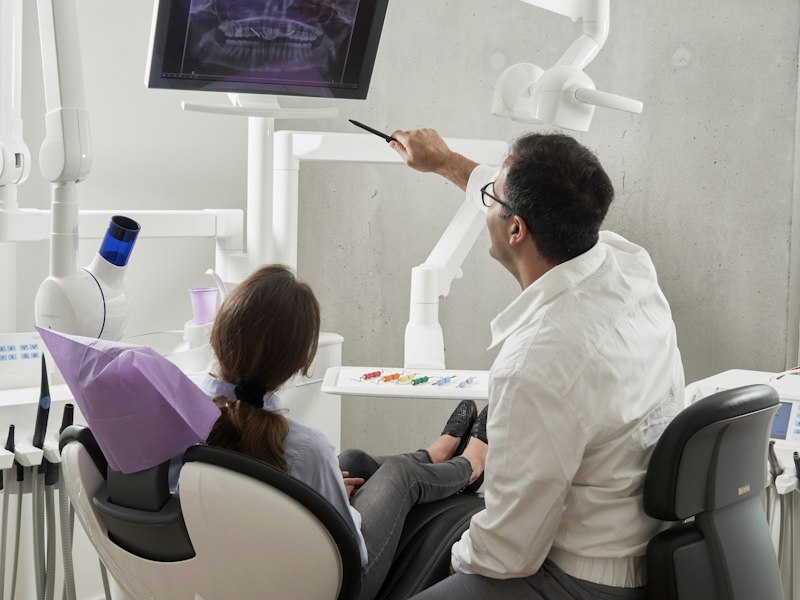 Dental chair equipment